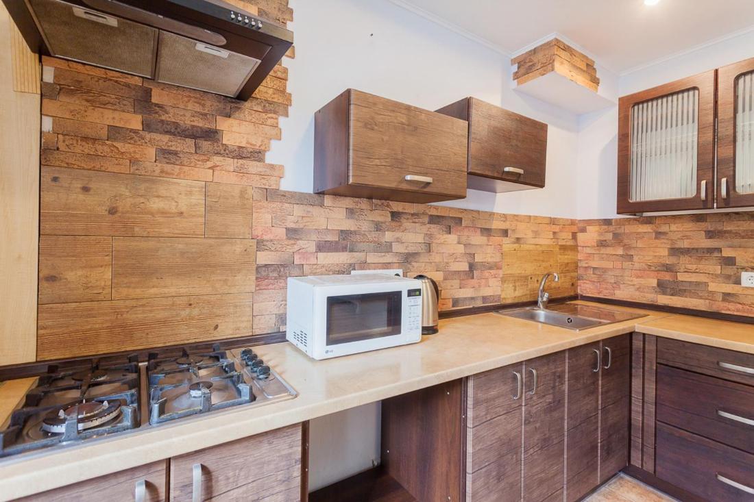 Cozy Apartments Near Olympic Stadium Kiev Bagian luar foto